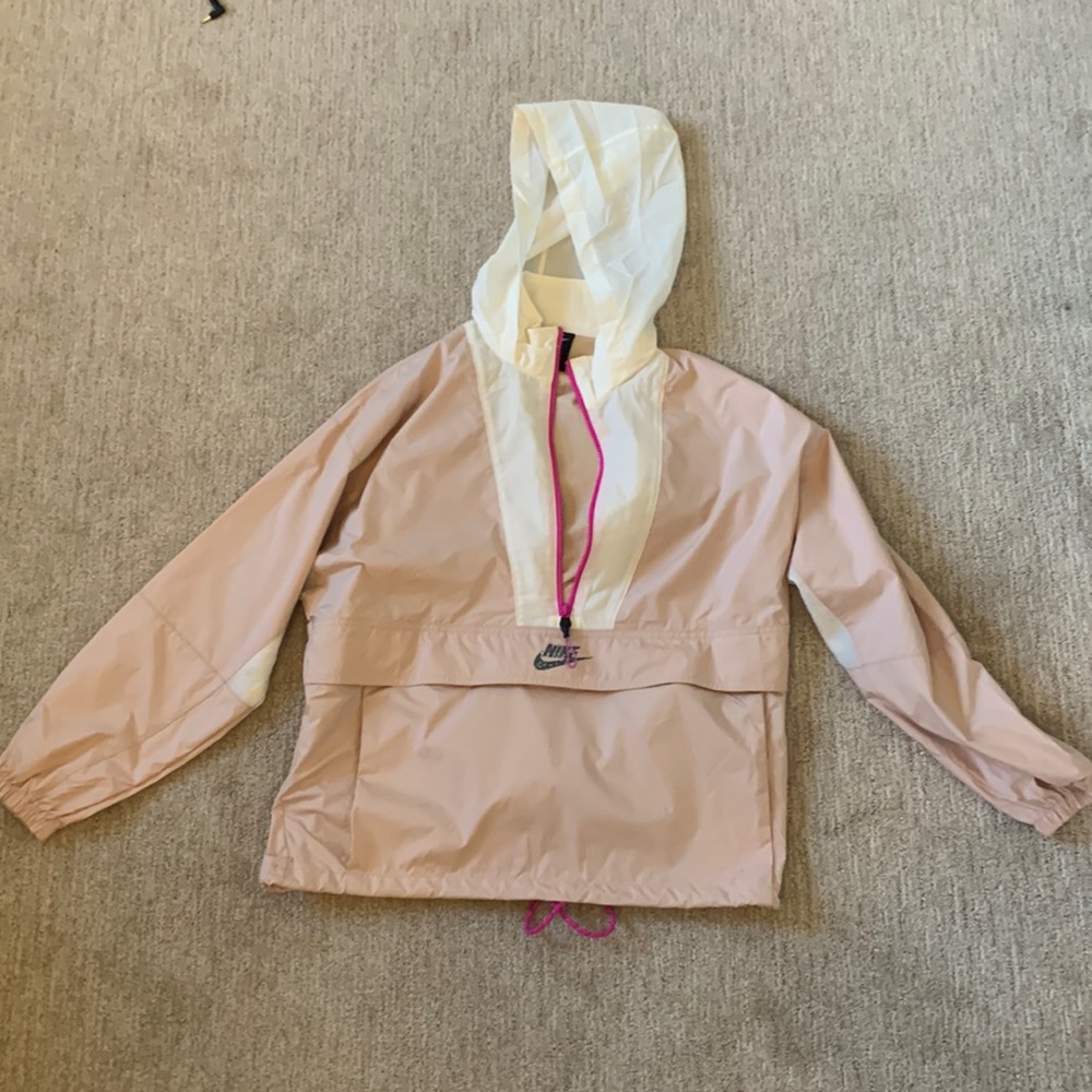 Nike windbreaker